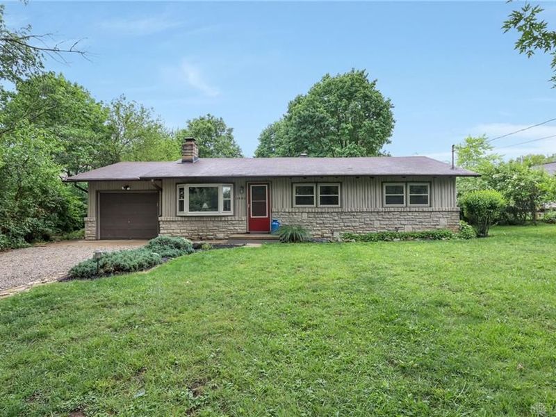 1401 E Choctaw Drive, London, OH 43140 Photo 21
