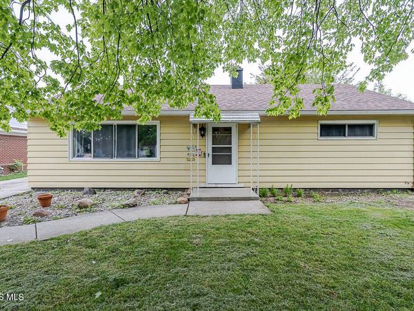 4518 Thackeray Road, Maumee, OH 43537