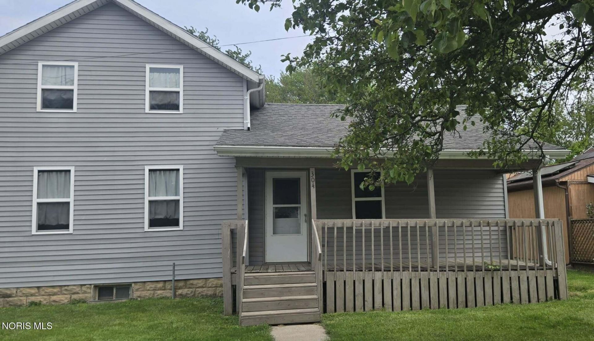 304 W Lynn Street, Stryker, OH 43557 Main Photo
