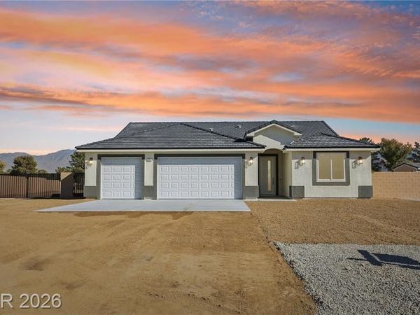 3141 S Burning Tree Court , Pahrump, NV 89061