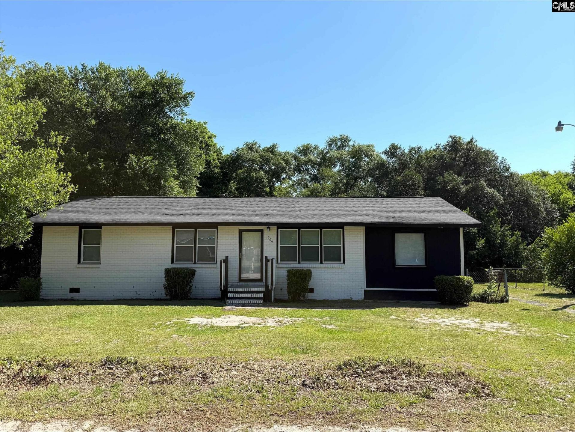 909 C St Hartsville  Photo 4