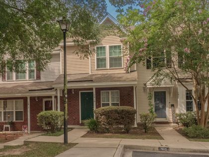 7919 Shadow Oak Drive North Charleston, SC 29406