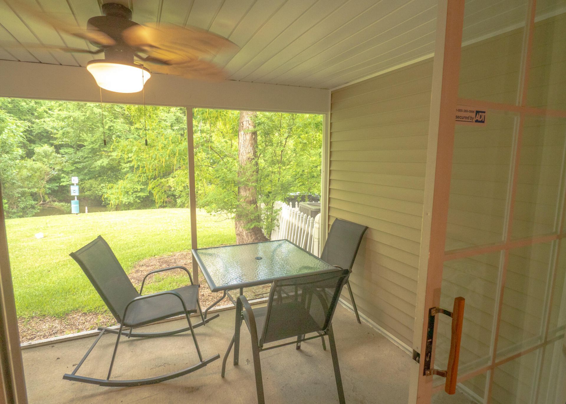 7919 Shadow Oak Drive Photo 13
