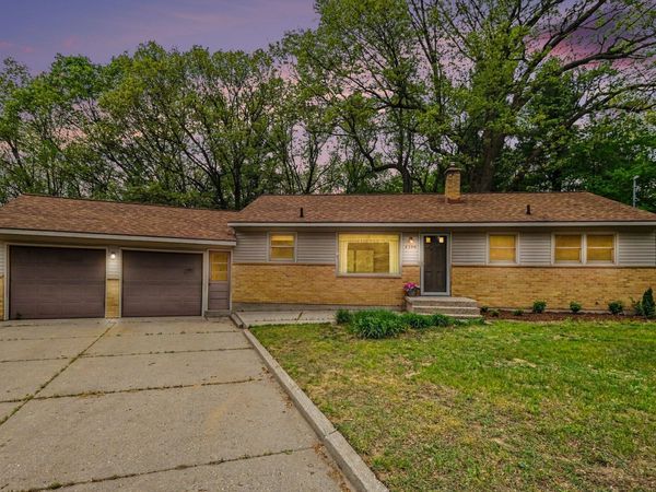 4300 Rezen Court NE, Rockford, MI 49341