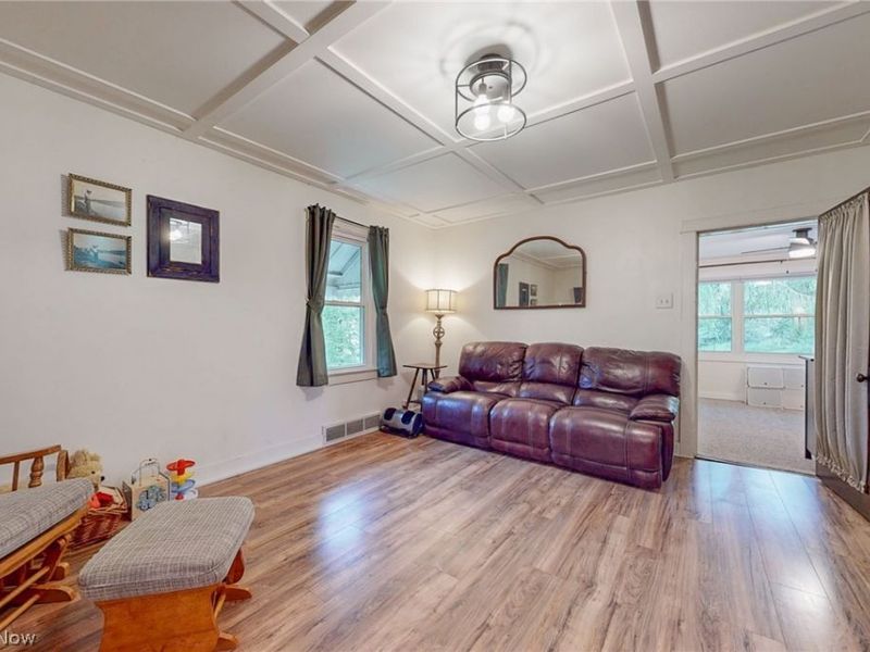 136 E Wheeling Street, Cadiz, OH 43907 Photo 13