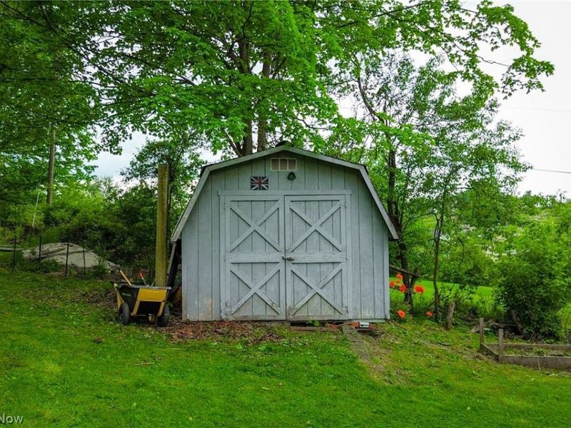 136 E Wheeling Street, Cadiz, OH 43907 Photo 40