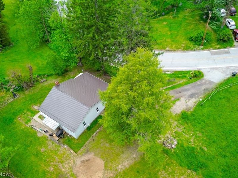 136 E Wheeling Street, Cadiz, OH 43907 Photo 6