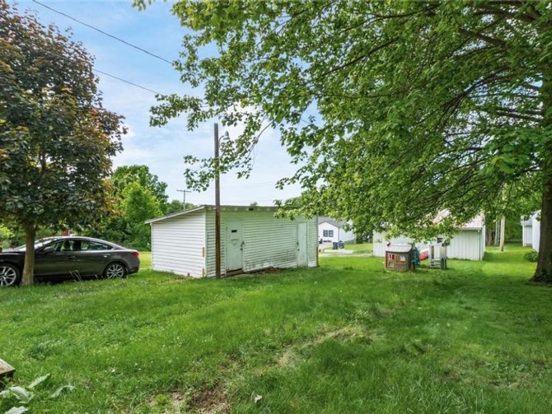 212 W Main Street, Somerset, OH 43783 Photo 8