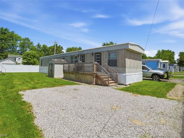 137 Marilyn Drive , Madison, OH 44057