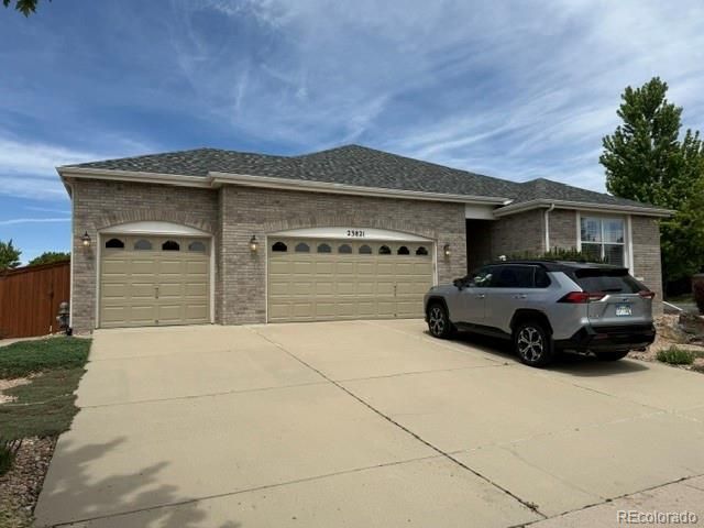 23821 E Whitaker Drive E, Aurora, CO 80016 Main Photo
