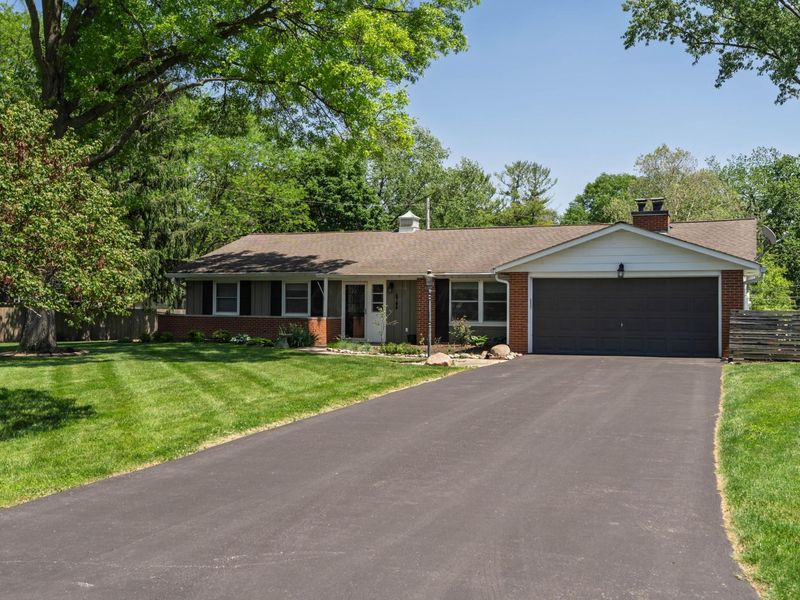 6744 Merwin Place, Columbus, OH 43235 Photo 2