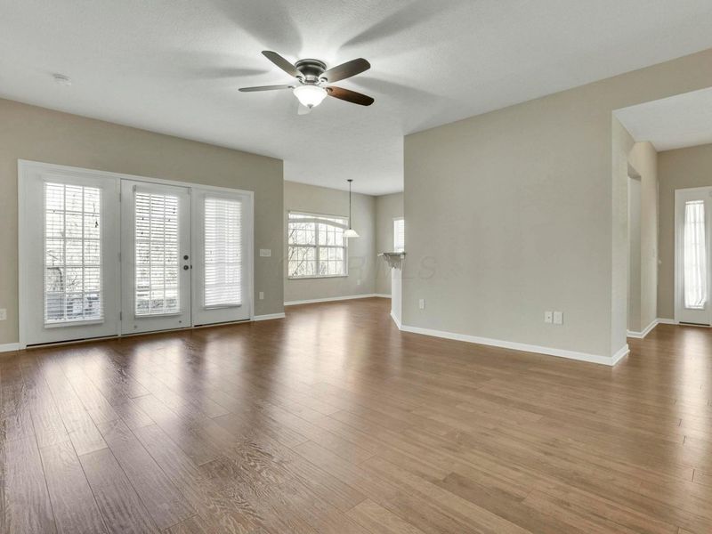 505 Wintergreen Way, Lewis Center, OH 43035 Photo 10