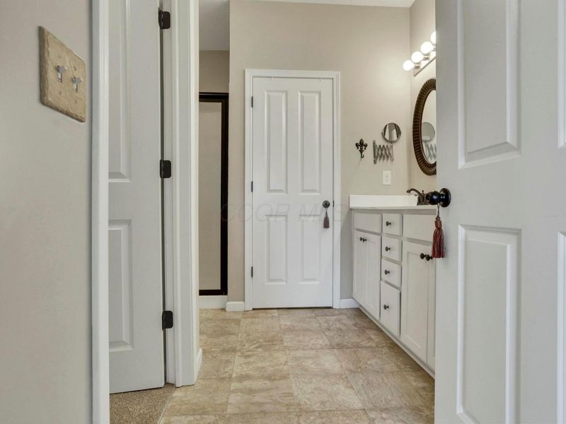 505 Wintergreen Way, Lewis Center, OH 43035 Photo 22