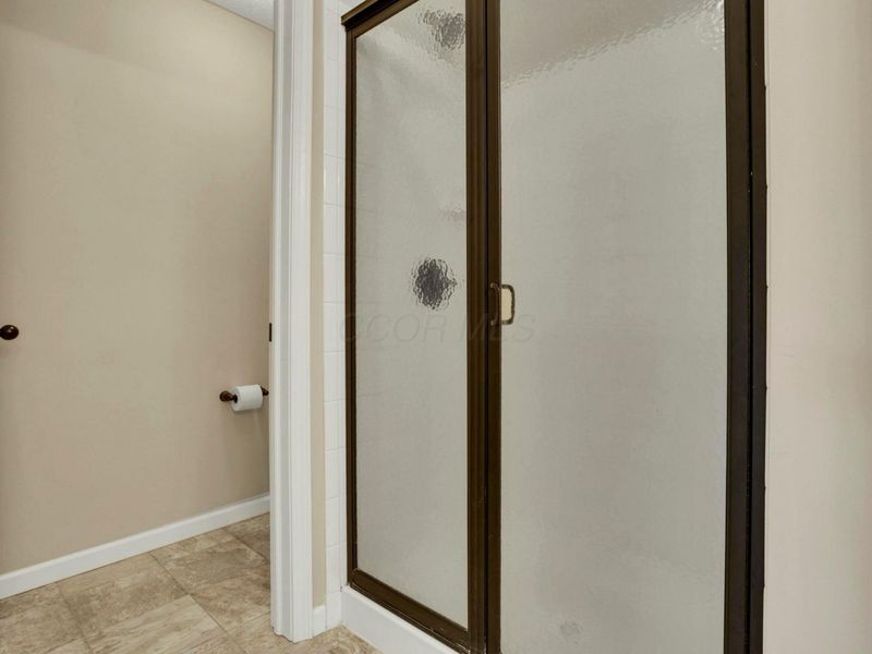 505 Wintergreen Way, Lewis Center, OH 43035 Photo 24