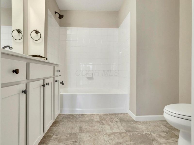 505 Wintergreen Way, Lewis Center, OH 43035 Photo 27