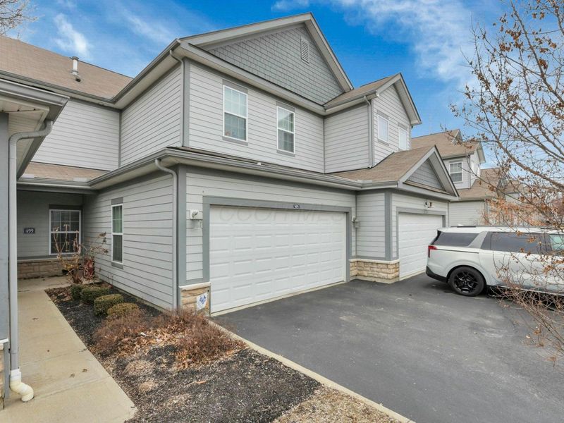 505 Wintergreen Way, Lewis Center, OH 43035 Photo 3