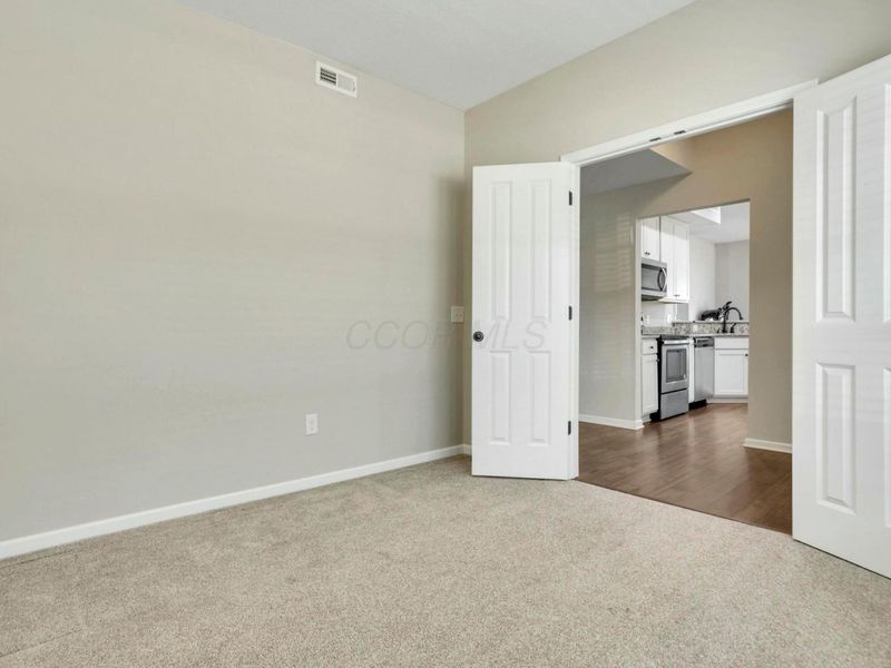 505 Wintergreen Way, Lewis Center, OH 43035 Photo 8