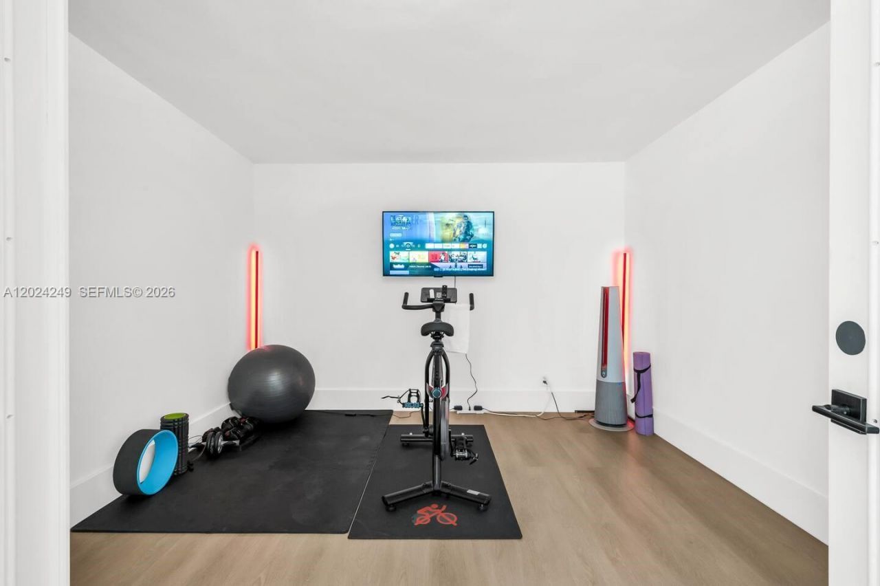 5250 NE 15th Ave , Fort Lauderdale, FL 33334 Photo