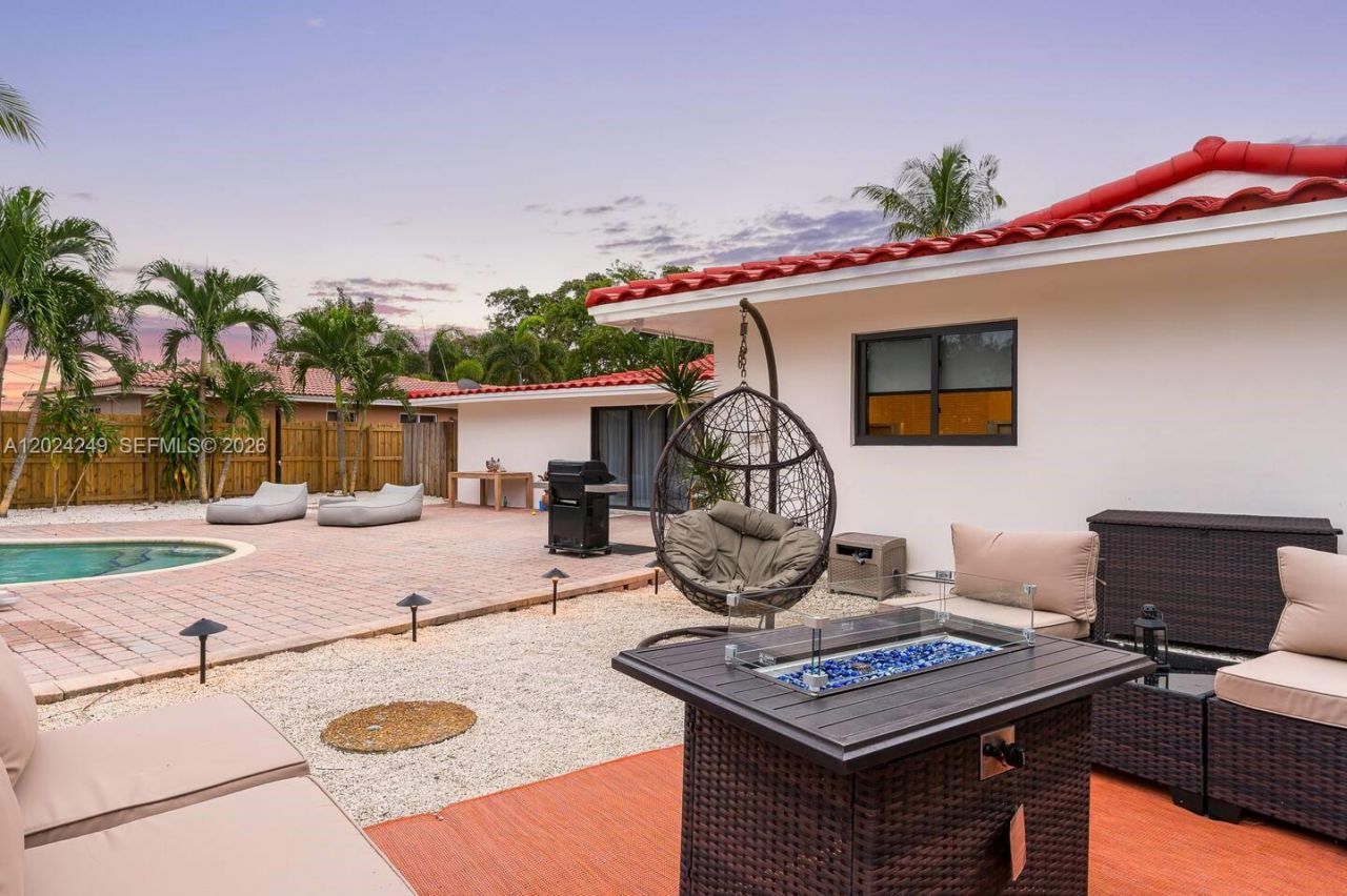 5250 NE 15th Ave , Fort Lauderdale, FL 33334 Photo