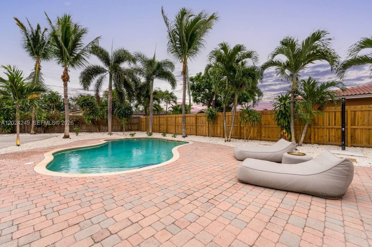5250 NE 15th Ave , Fort Lauderdale, FL 33334 Photo