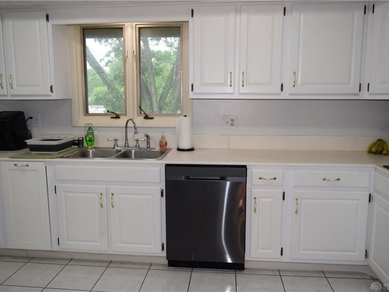 7356 Dayton Farmersville Road, Dayton, OH 45417 Photo 27