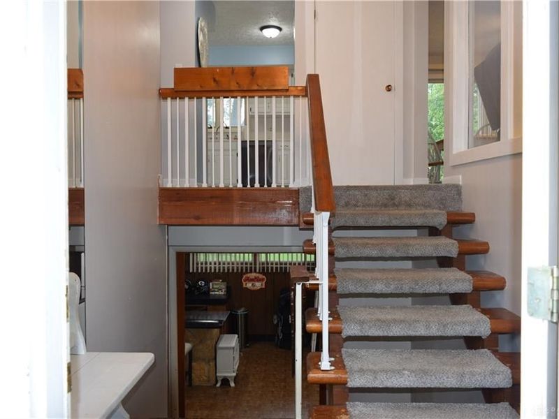 7356 Dayton Farmersville Road, Dayton, OH 45417 Photo 8