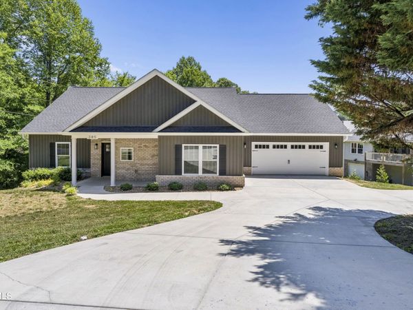 285 Warrior Drive, Kingsport, TN 37663