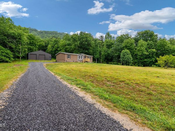 322 New Life Road, Rogersville, TN 37857