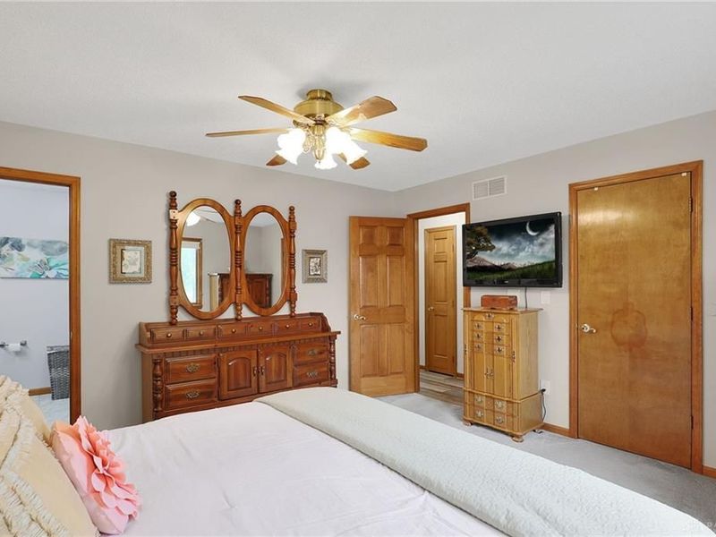 2185 Sequoya Trail, London, OH 43140 Photo 12