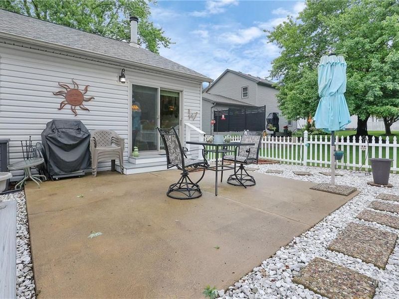 2185 Sequoya Trail, London, OH 43140 Photo 22
