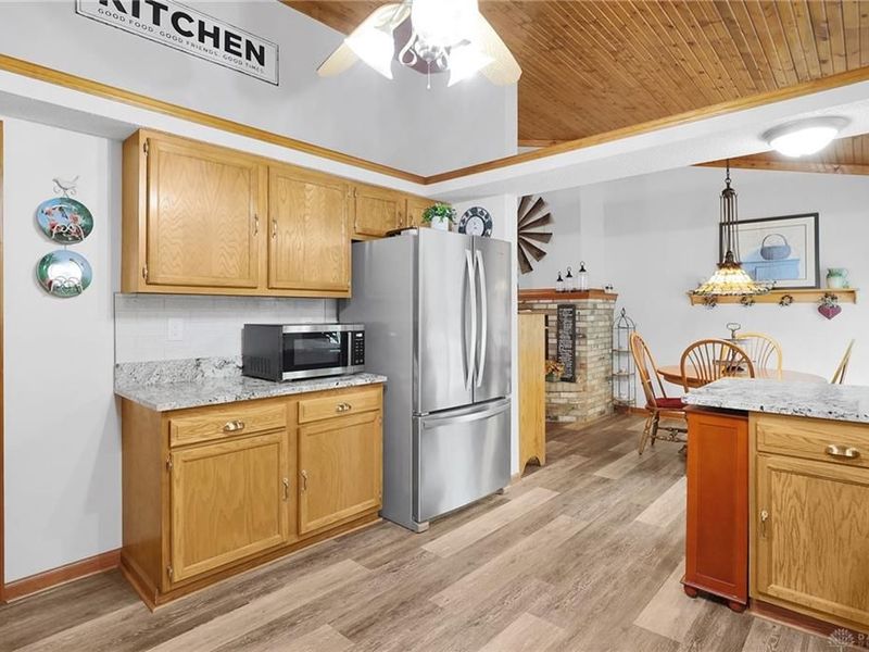 2185 Sequoya Trail, London, OH 43140 Photo 9