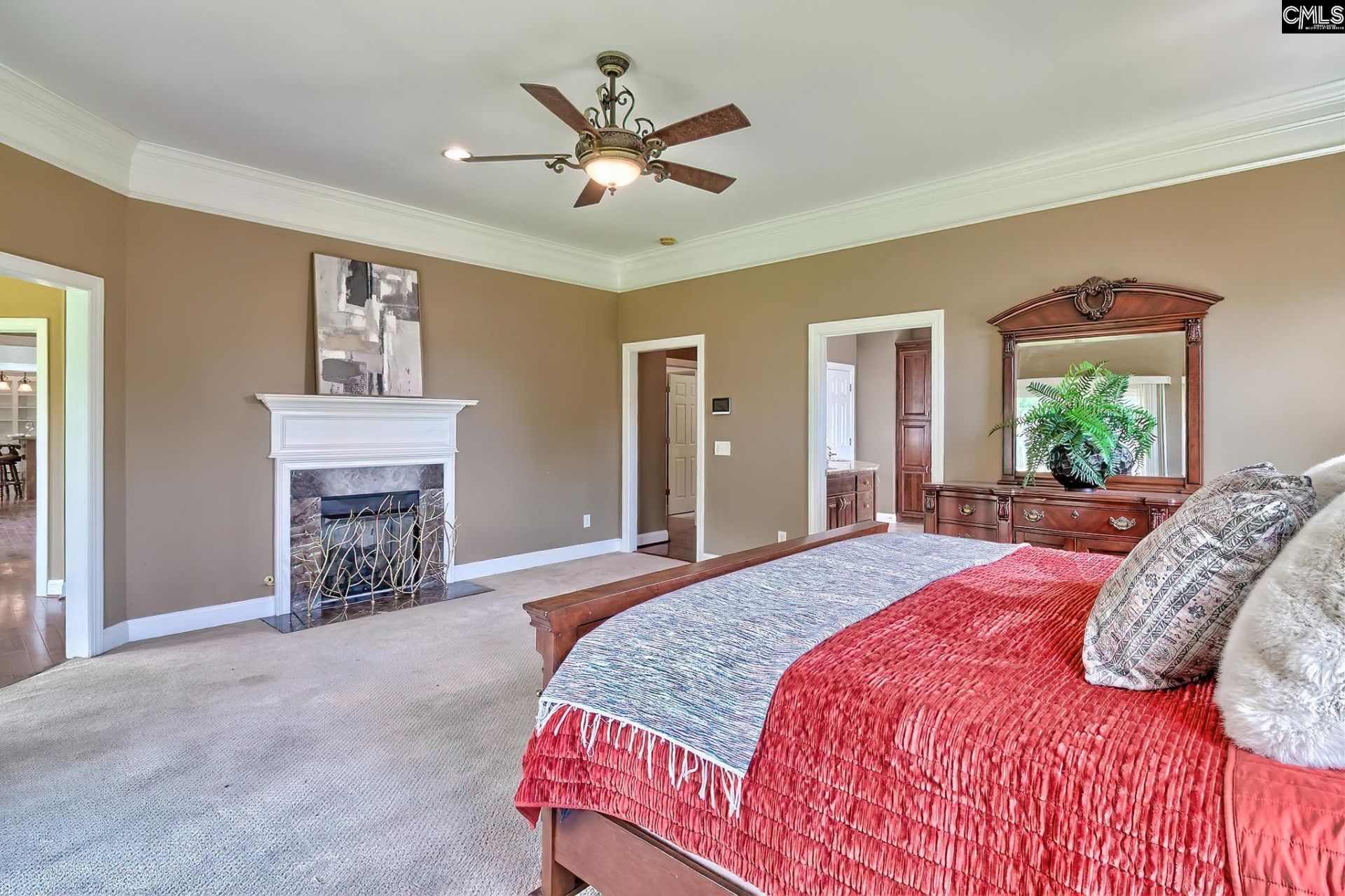 231 Laurent Way Photo 17