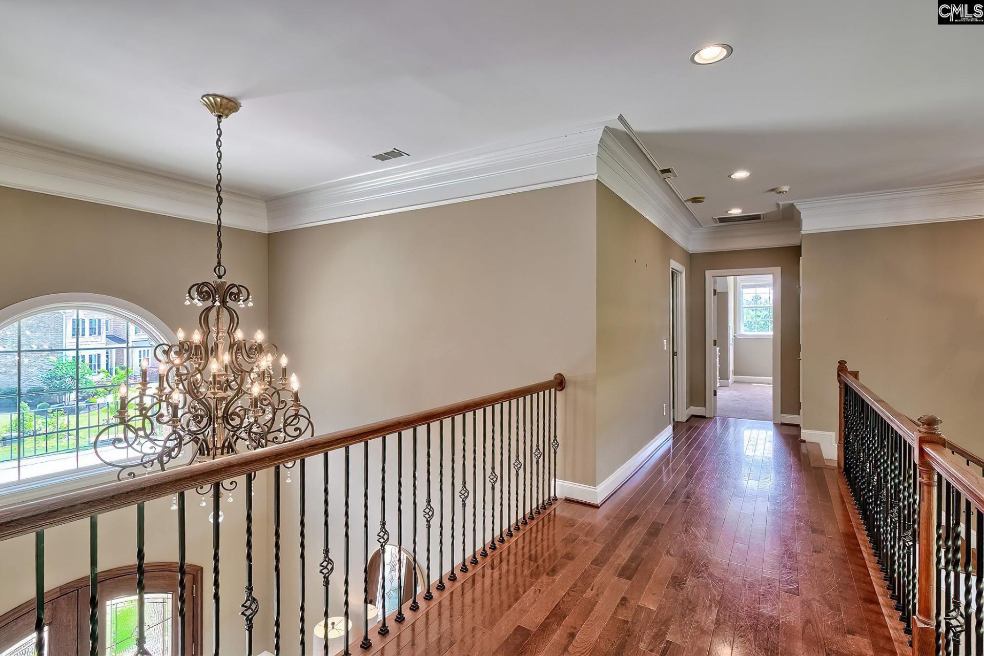231 Laurent Way  Photo 28