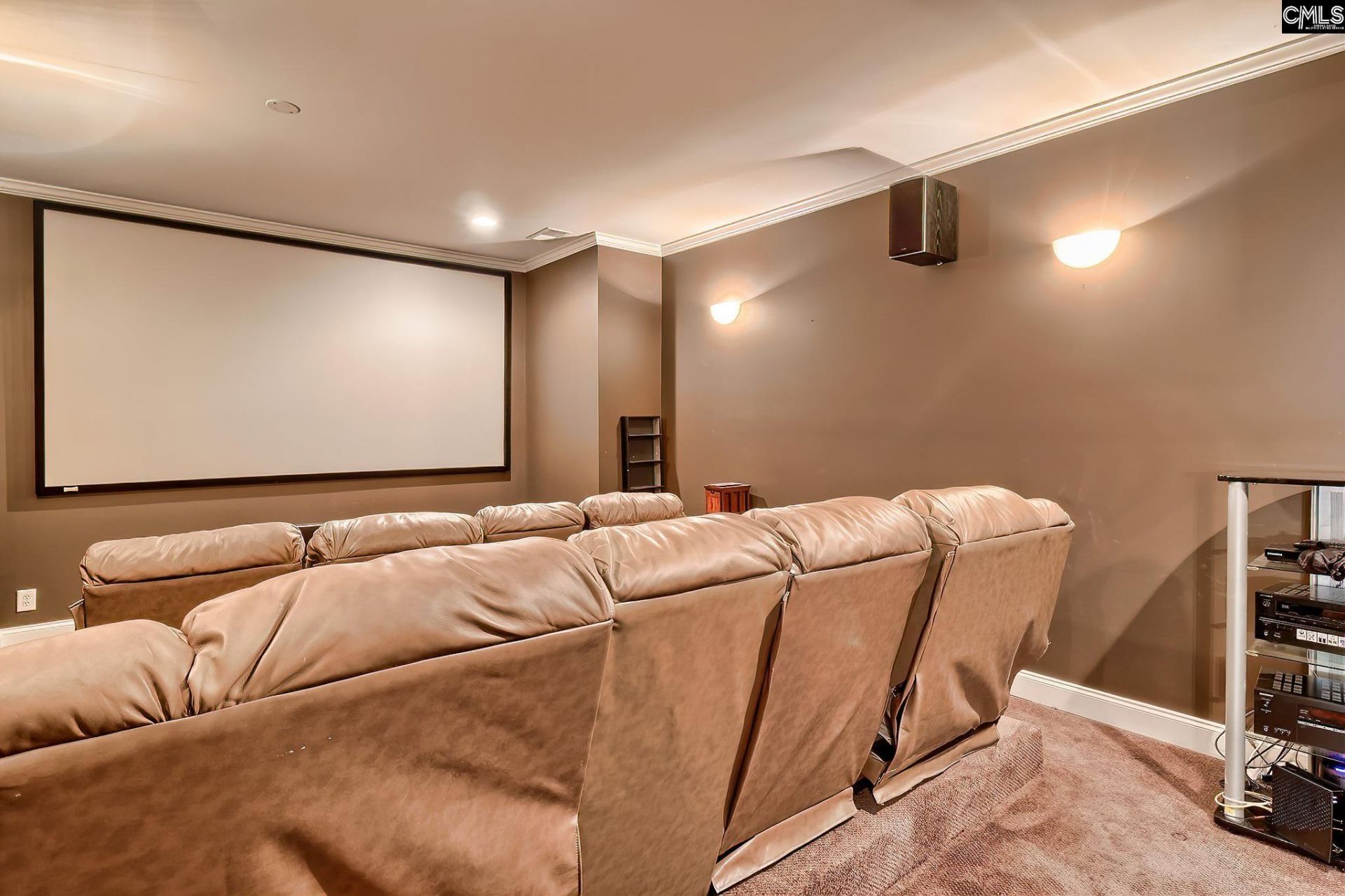 231 Laurent Way  Photo 52