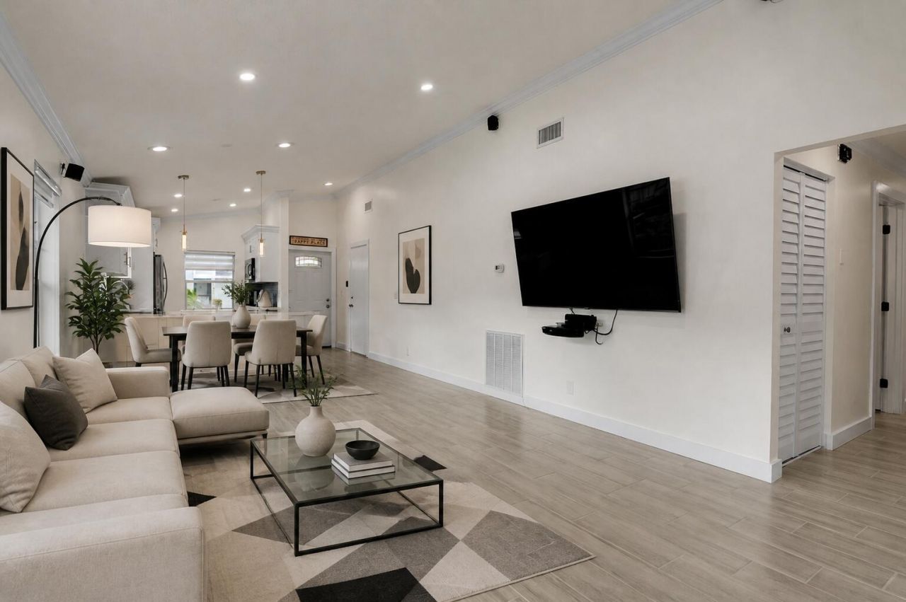 8182 Springtree Road, Boca Raton, FL 33496 Photo