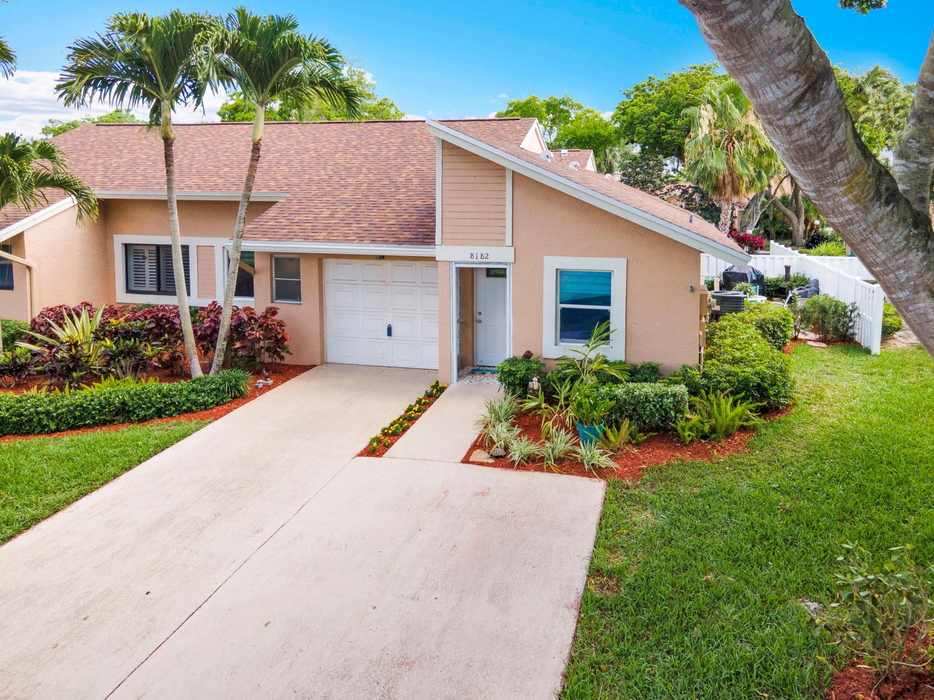 8182 Springtree Road, Boca Raton, FL 33496 Photo
