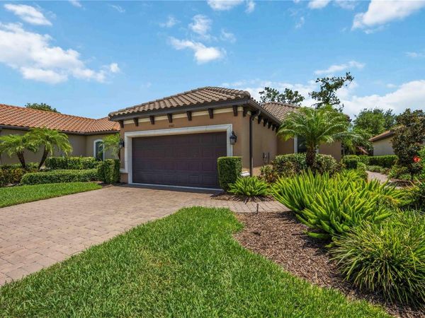 5565 SENTIERO DRIVE , NOKOMIS, FL 34275