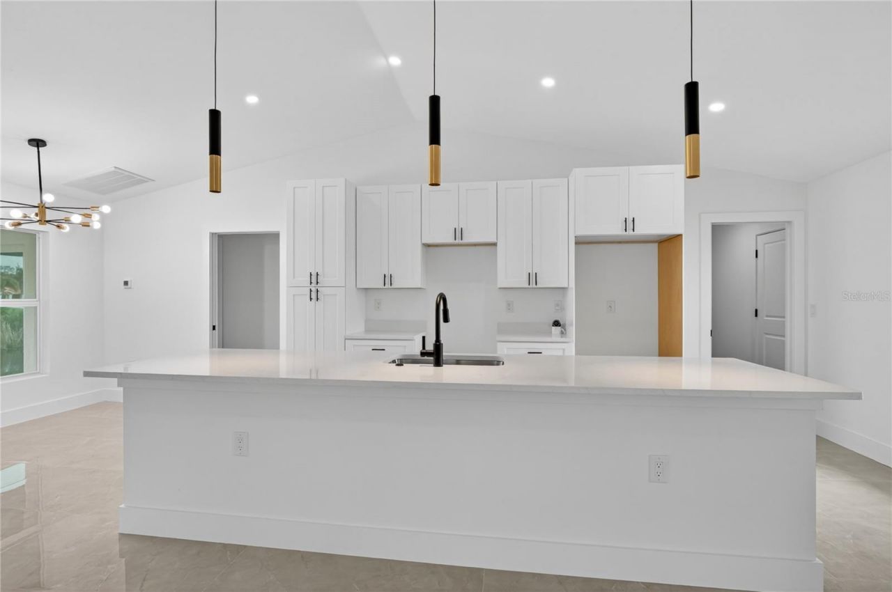 211 NE 31st Street, Cape Coral, FL 33909 Photo