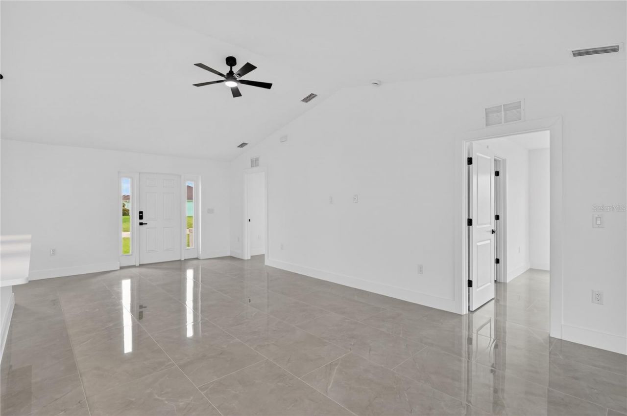 211 NE 31st Street, Cape Coral, FL 33909 Photo