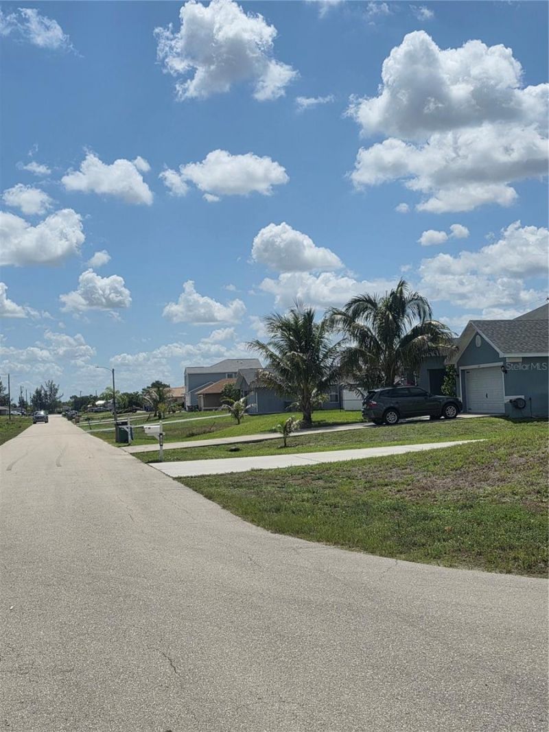 211 NE 31st Street, Cape Coral, FL 33909 Photo
