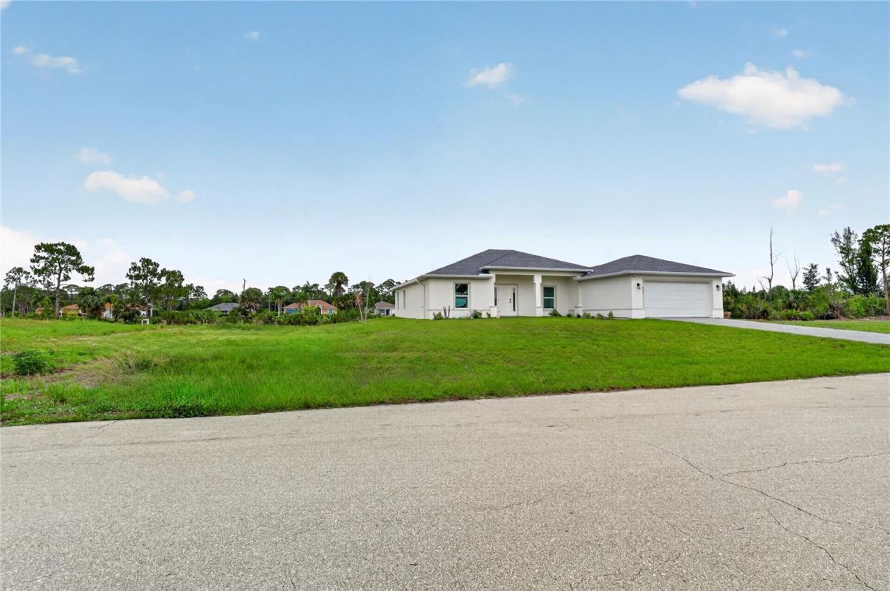 211 NE 31st Street, Cape Coral, FL 33909 Photo