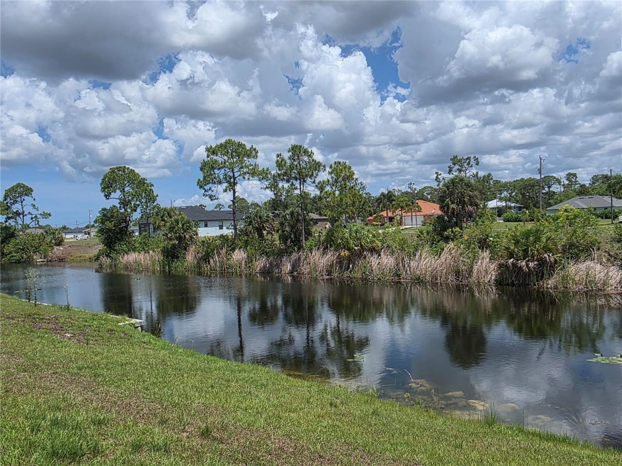 211 NE 31st Street, Cape Coral, FL 33909 Photo