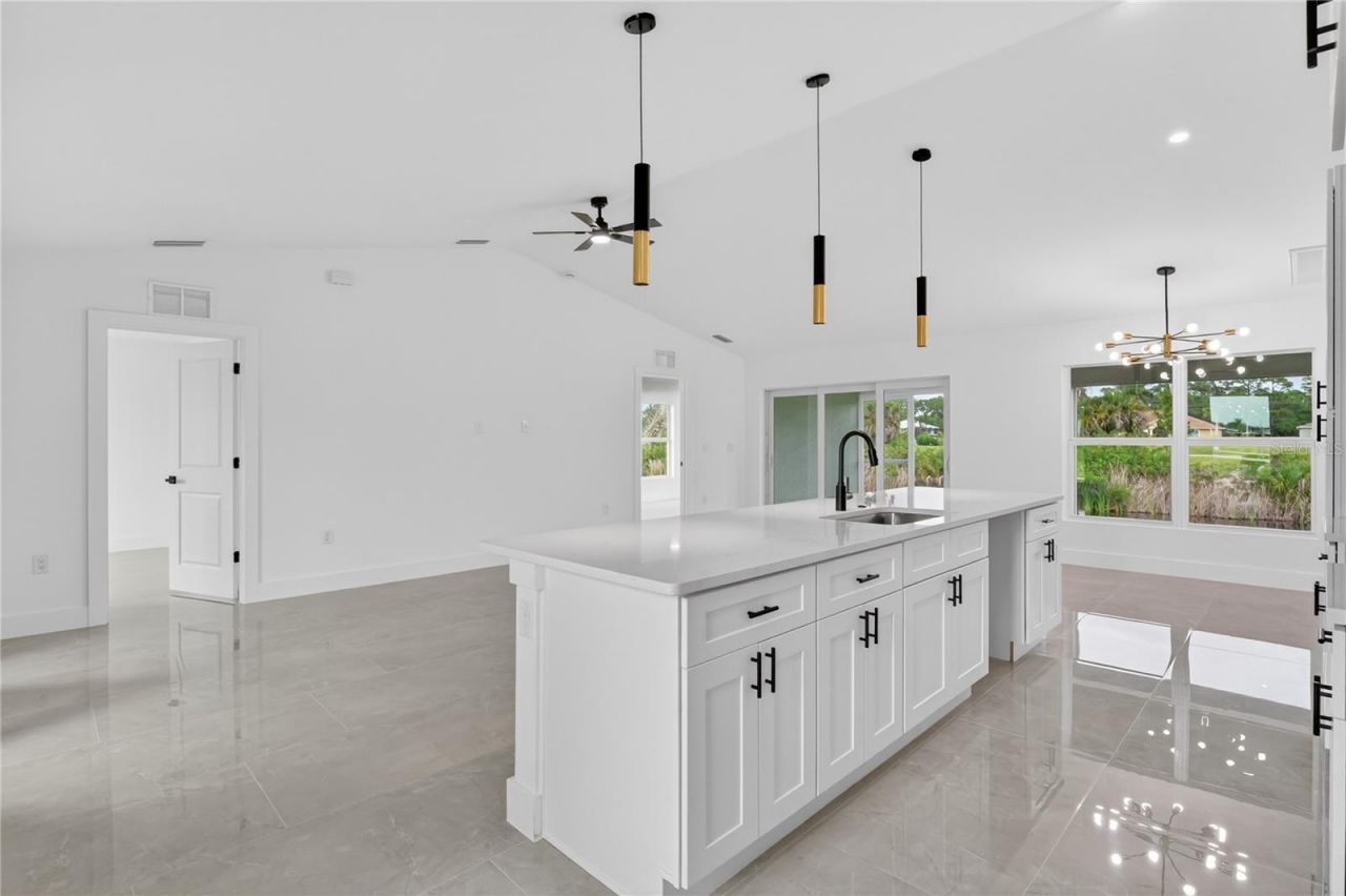 211 NE 31st Street, Cape Coral, FL 33909 Photo