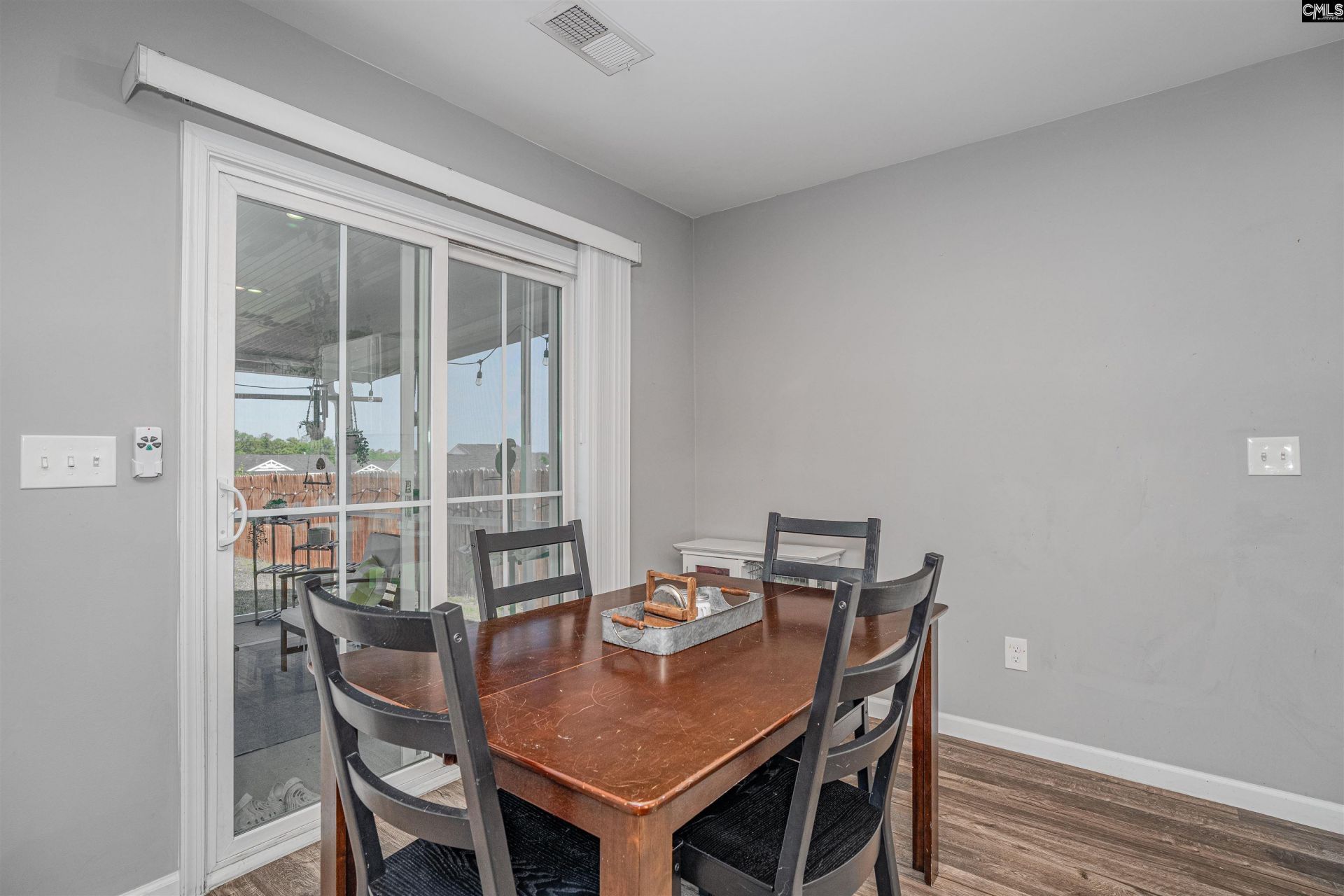922 Sequoia Drive  Photo 12