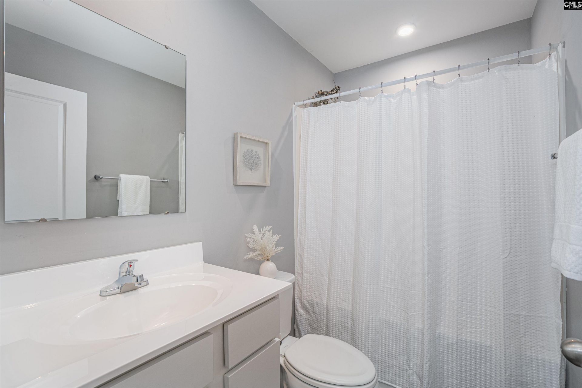 922 Sequoia Drive  Photo 23