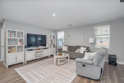 922 Sequoia Drive  photo 4