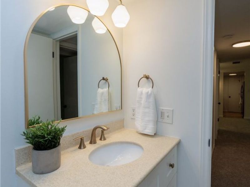 6920 Carriage Hill Drive, Unit 103, Brecksville, OH 44141 Photo 25