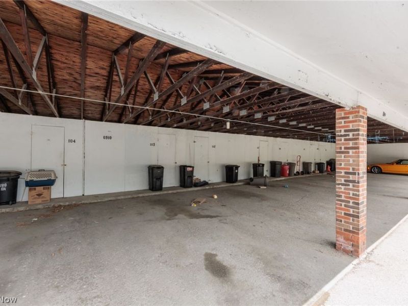 6920 Carriage Hill Drive, Unit 103, Brecksville, OH 44141 Photo 38