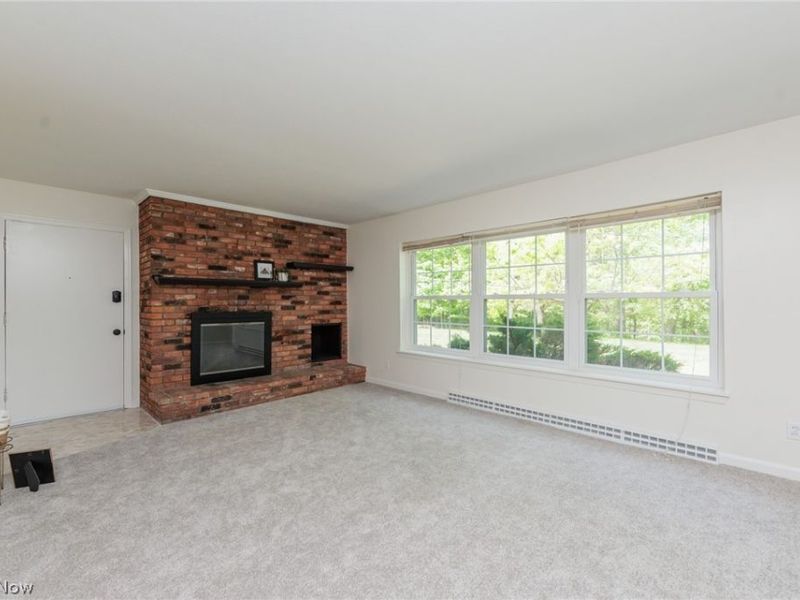 6920 Carriage Hill Drive, Unit 103, Brecksville, OH 44141 Photo 4