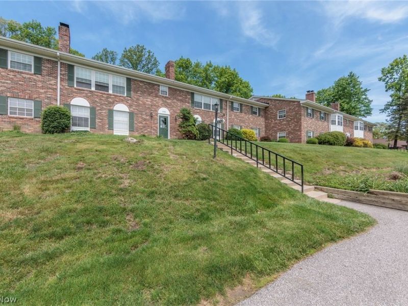 6920 Carriage Hill Drive, Unit 103, Brecksville, OH 44141 Photo 42